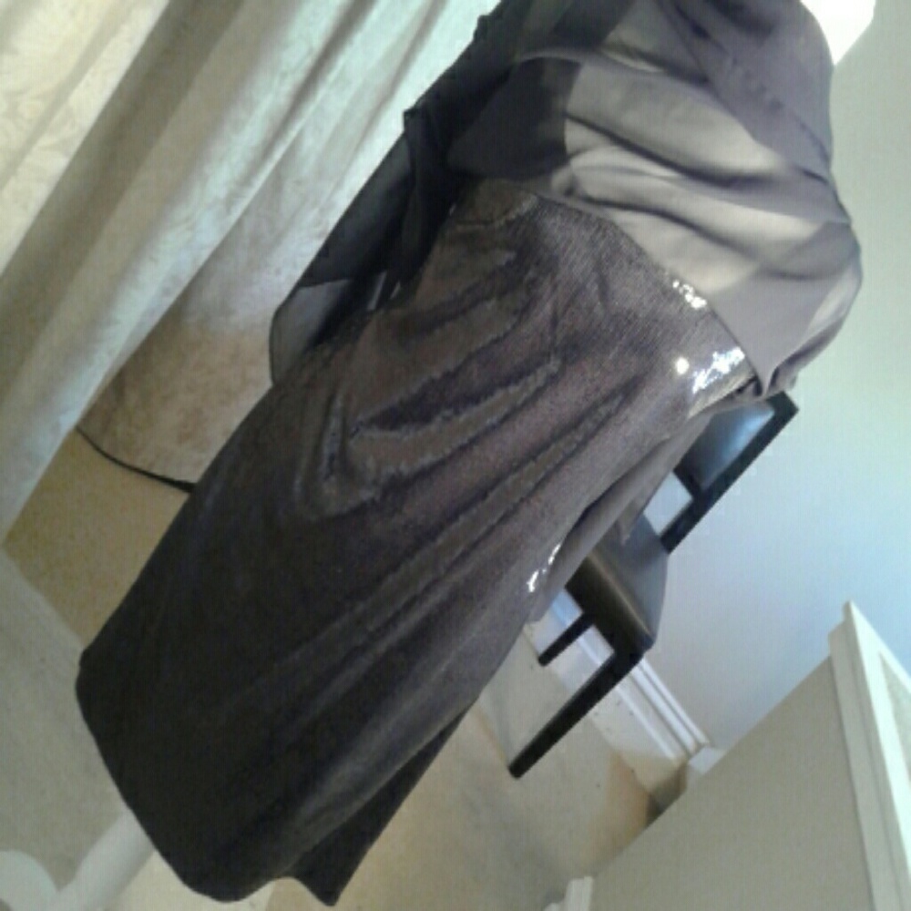 Ali & Jay 'Bella' Chiffon Overlay Sequined BLACK - Picture 6 of 7